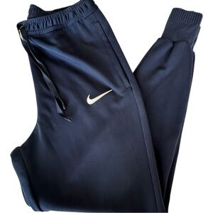Nike Chelsea FC Tech Fleece Joggers Men's Small NWOT | Soccer | $135 MSRP